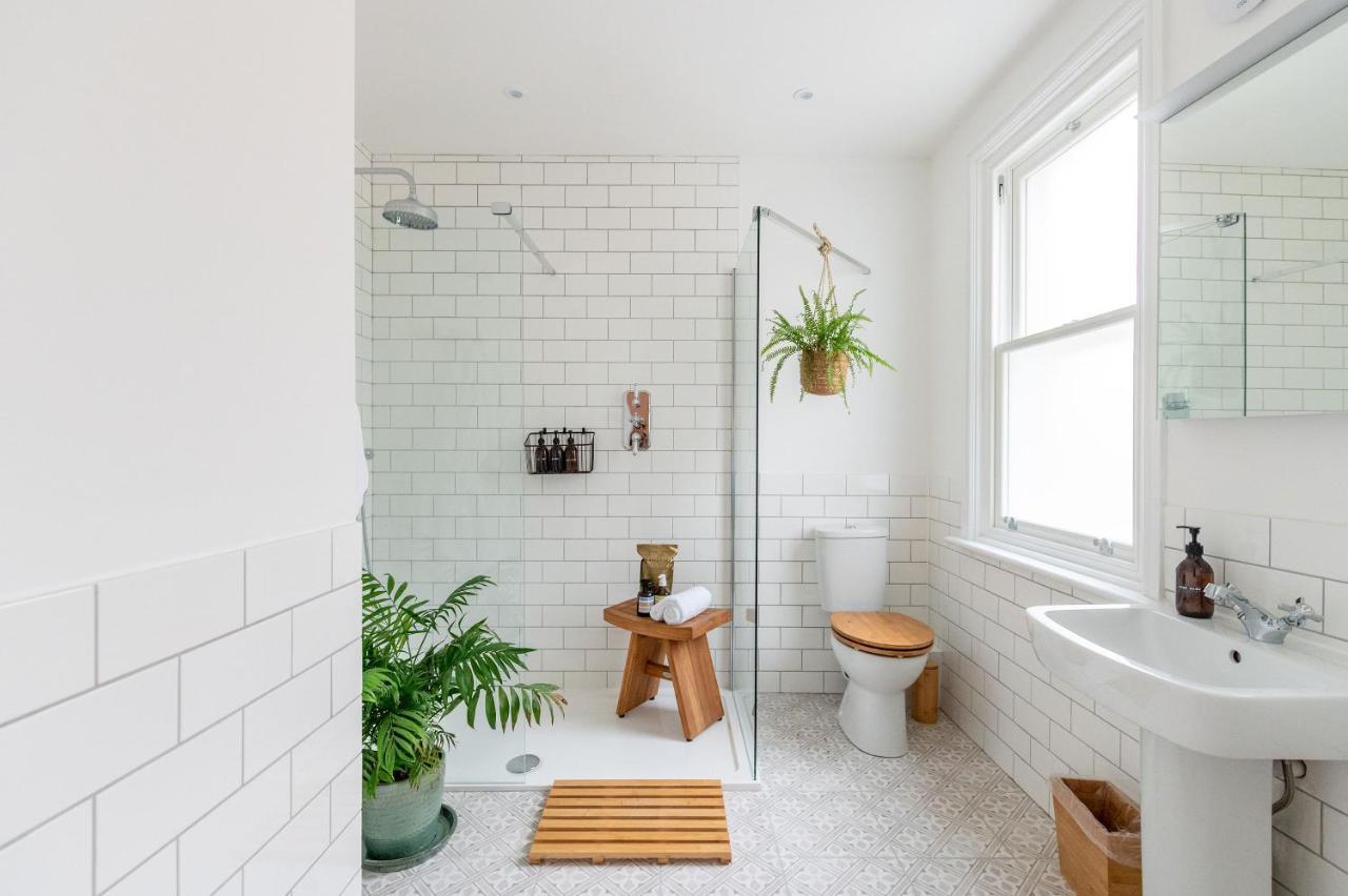 Doghouse Margate Bed & Breakfast Bagian luar foto